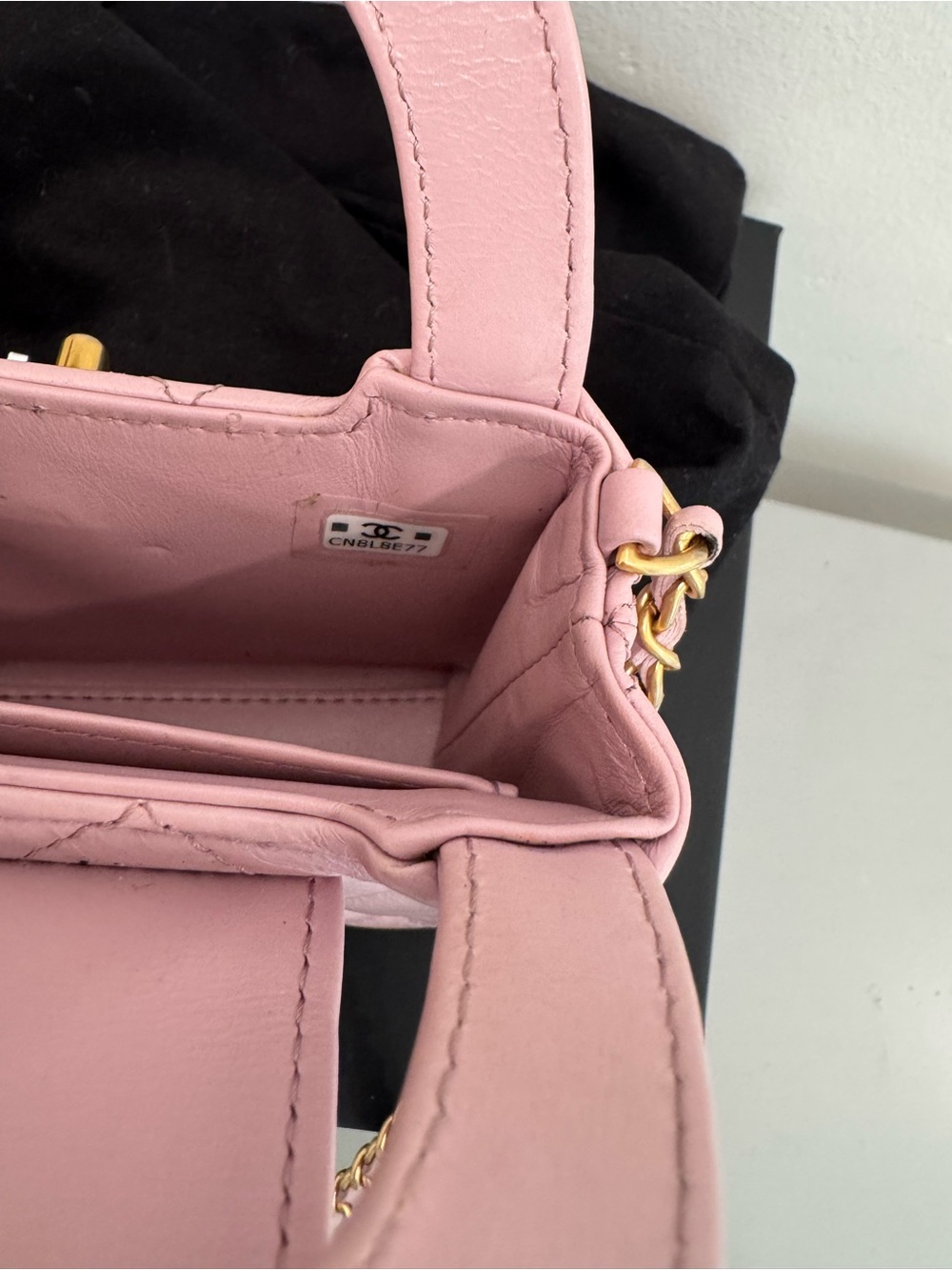 CHANEL nano Kelly Lavender Quilted Top Handle shopper - Picture 7 of 7
